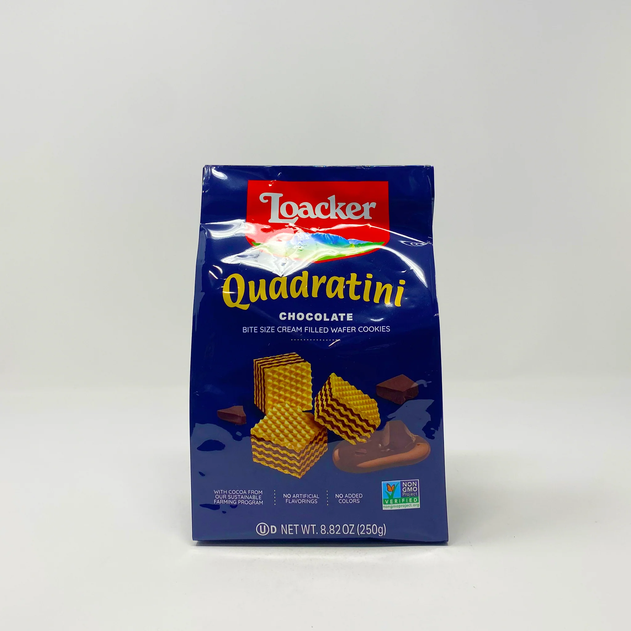 Loacker quadratini Chocolate wafer cube 250g